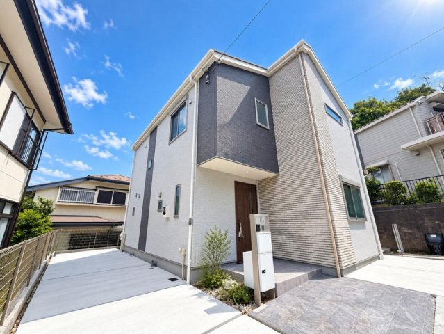 横浜市港北区大曽根台 新築戸建て【仲介手数料無料】カースペース3台