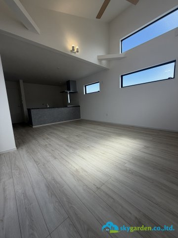 平塚市達上ヶ丘2期　新築戸建　全2棟2号棟