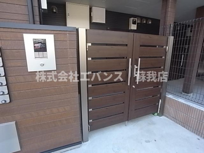 【エントランス】 | Like亥鼻 | 毎日通るエントランスはこのようになっています