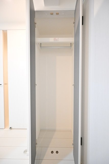 Ｔｈｅ　Ｒｅｓｉｄｅｎｃｅ　Ｎｉｈｏｎｂａｓｈｉの収納|LDK