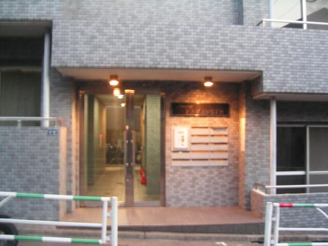 アメニティヤマノテのエントランス