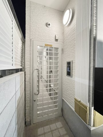 新宿区西落合３丁目のアパートのセキュリティ