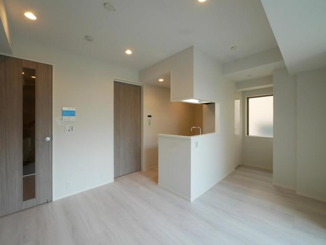 グランシエル南青山の居間・リビング|※写真は同タイプ住戸です。