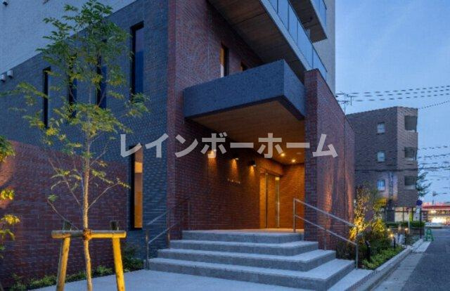ラ　メゾン　ドゥ　レザンのエントランス