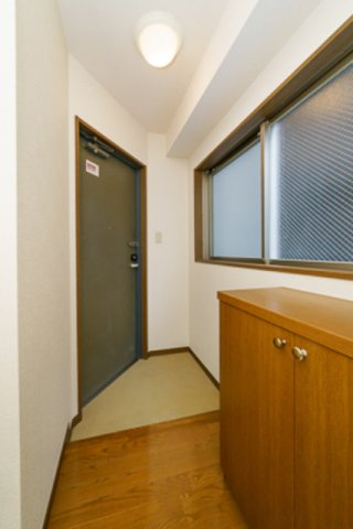 ＴＫＲ神田多町の玄関|※写真は同タイプ住戸です。