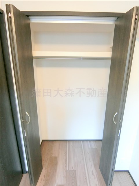 HILLTOP南蒲田(ヒルトップミナミカマタ)の収納|収納　クローゼット　写真の開口部より実際左右に幅広です！