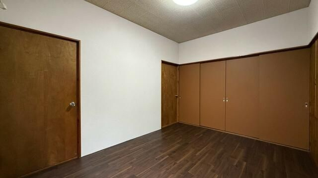（Ｔ０２４）東京都練馬区氷川台２－３－２３戸建の居間・リビング|おしゃれな居間です