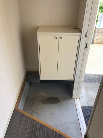 シャルマンハイツイズミの玄関|ゆったりとした玄関です