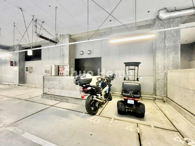 シティタワーズ豊洲ザ・シンボルの駐車場|【バイク置場】最新の空き状況や費用などの詳細は担当スタッフまでお問い合わせください。