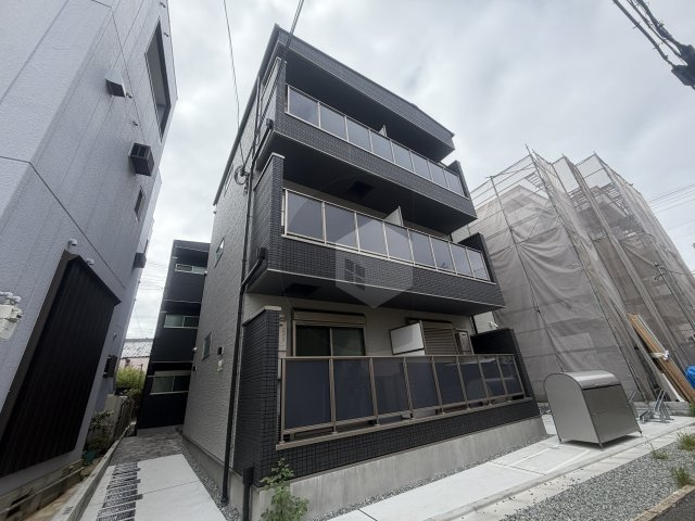 D porta refinardの外観