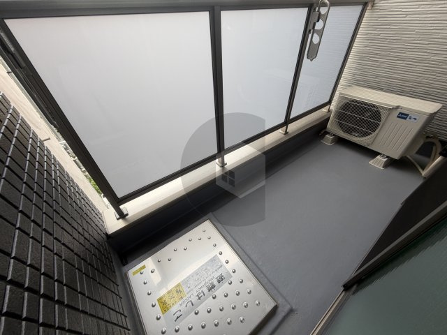 D porta refinardのバルコニー