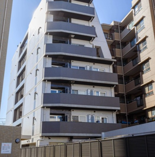 AXAS池袋本町の外観