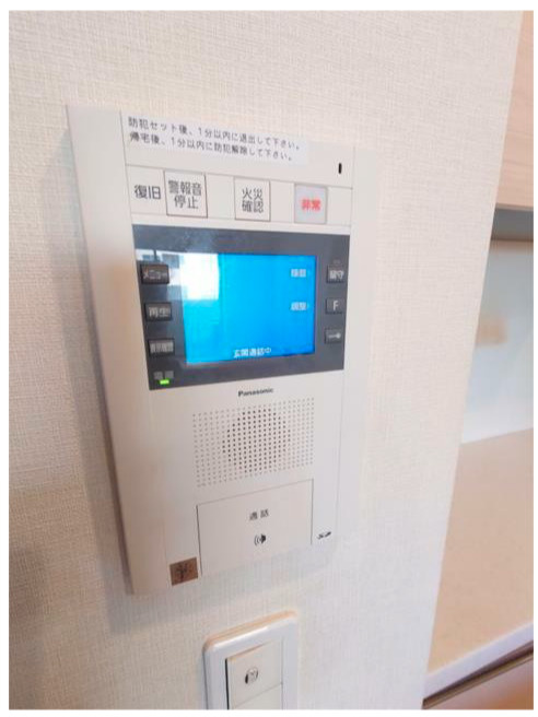 イニシア上野稲荷町のセキュリティ|モニター付きインターホン