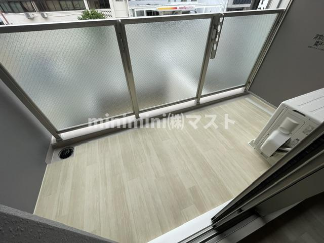 ArtizA瓦屋町Ⅱのバルコニー