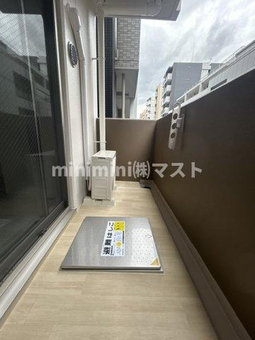 ArtizA瓦屋町Ⅱのバルコニー
