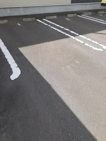 レジディアＮの駐車場