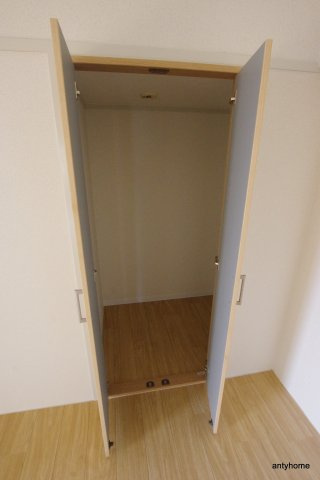 昌和十三マンション　仲介手数料無料の収納