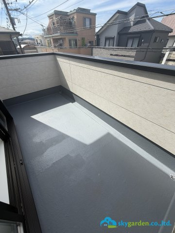 平塚市達上ヶ丘2期　新築戸建　全2棟1号棟のバルコニー