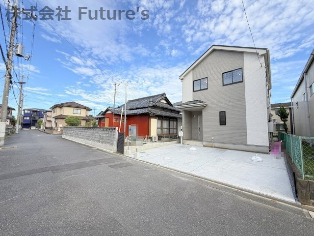 八潮市鶴ケ曽根　新築戸建　全3棟　A号棟の前面道路含む現地写真|前面道路含む現地写真です。