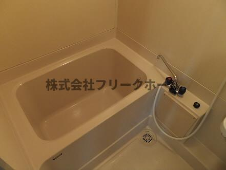 武蔵野市境５丁目の賃貸マンションの浴室
