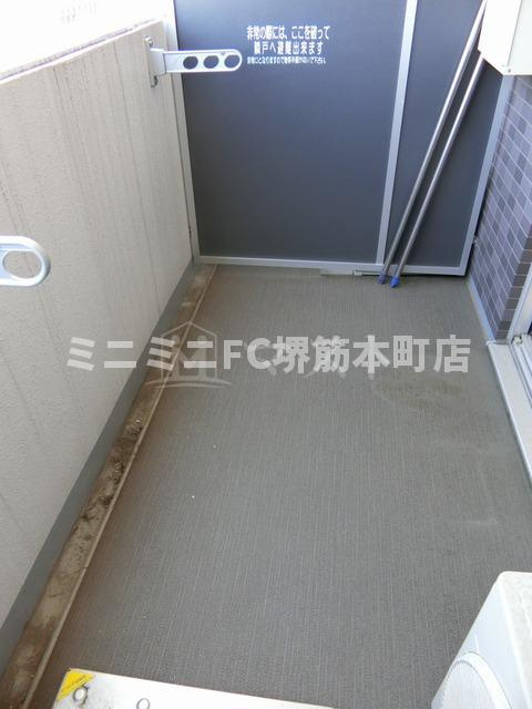 グランカリテ天神橋のバルコニー