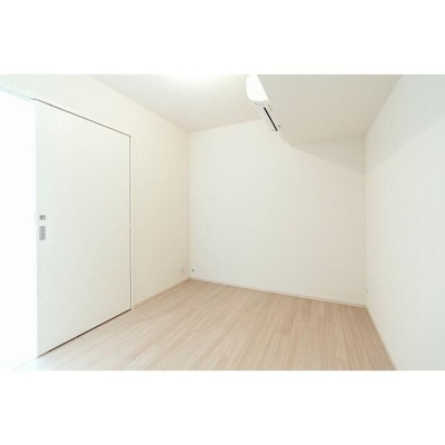 【寝室】 | ドゥーエ横濱鶴見