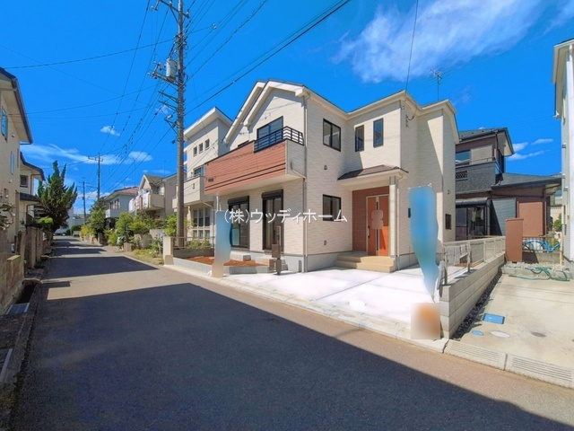 春日部市藤塚　新築一戸建ての前面道路含む現地写真