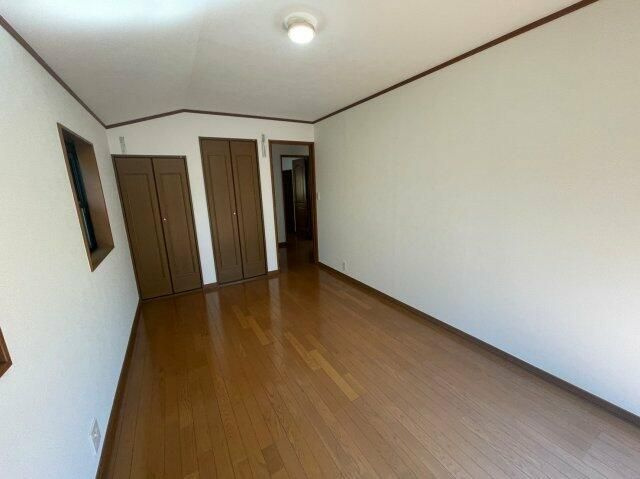 武蔵野市関前１丁目戸建の寝室