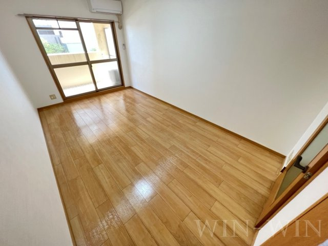 エスペランザの居間・リビング|イメージ（同建物内別部屋の写真です）