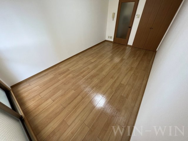 エスペランザの居間・リビング|イメージ（同建物内別部屋の写真です）