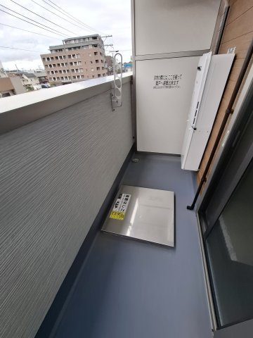 フジパレス西宮甲東園Ⅰ番館のバルコニー