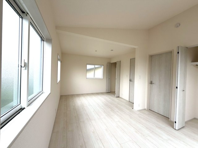 比企郡吉見町久保田　新築戸建の洋室