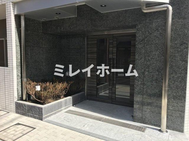 ベルシード品川西大井のエントランス