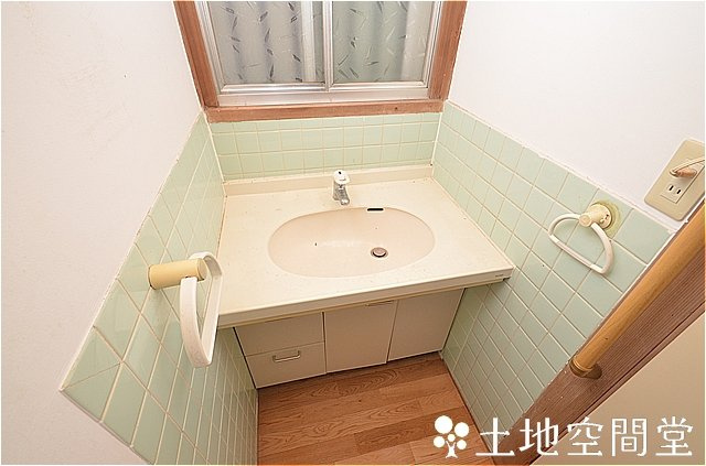 通谷１丁目　貸家の独立洗面台