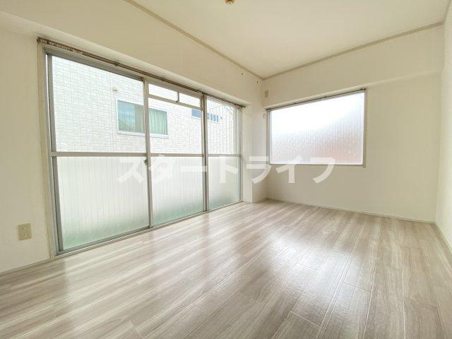 大阪市淀川区野中南１丁目の賃貸マンションの寝室