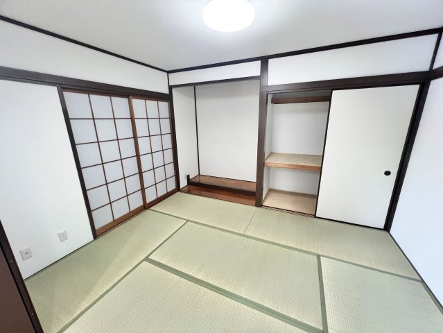 川越市豊田本４丁目の中古一戸建の和室|1階6帖の和室です。
