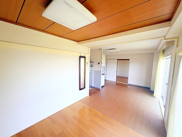 中古マンション  スプリングハイツ伊東の居間・リビング