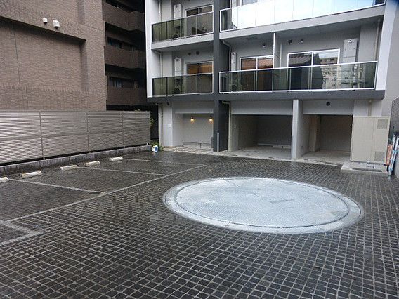 ピアース南麻布の駐車場|※別部屋参照