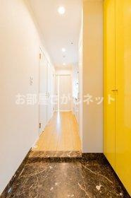 アクロスシティ中野坂上ハイツ【高級賃貸・ブランドマンション】の玄関