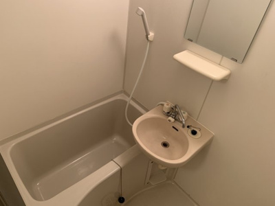 【浴室】 | レオパレスヒーローズ山手