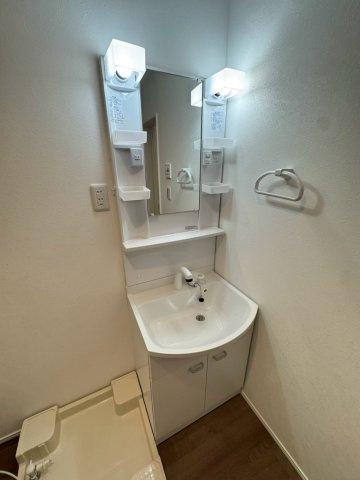 グランステージ南林間の独立洗面台
