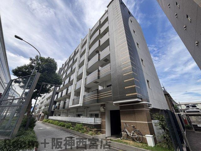 セレニテ甲子園Ⅰの外観