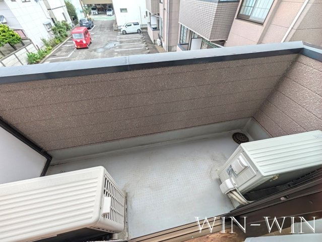 タプロコート三本木のバルコニー