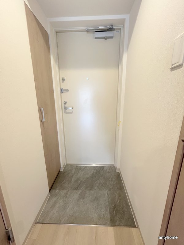 ArtizA瓦屋町Ⅱ　仲介手数料無料の玄関