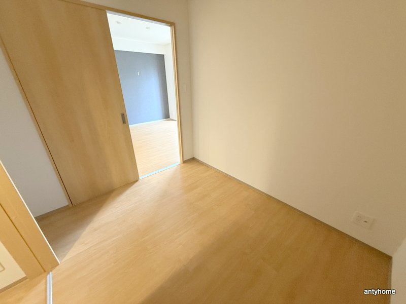 ArtizA瓦屋町Ⅱ　仲介手数料無料の洋室