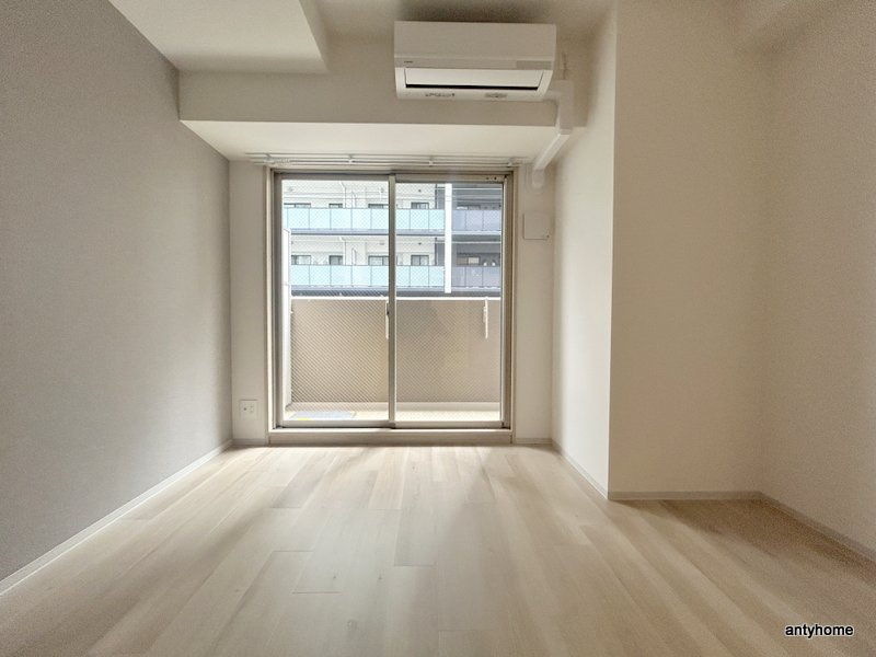 ArtizA瓦屋町Ⅱ　仲介手数料無料の居間・リビング