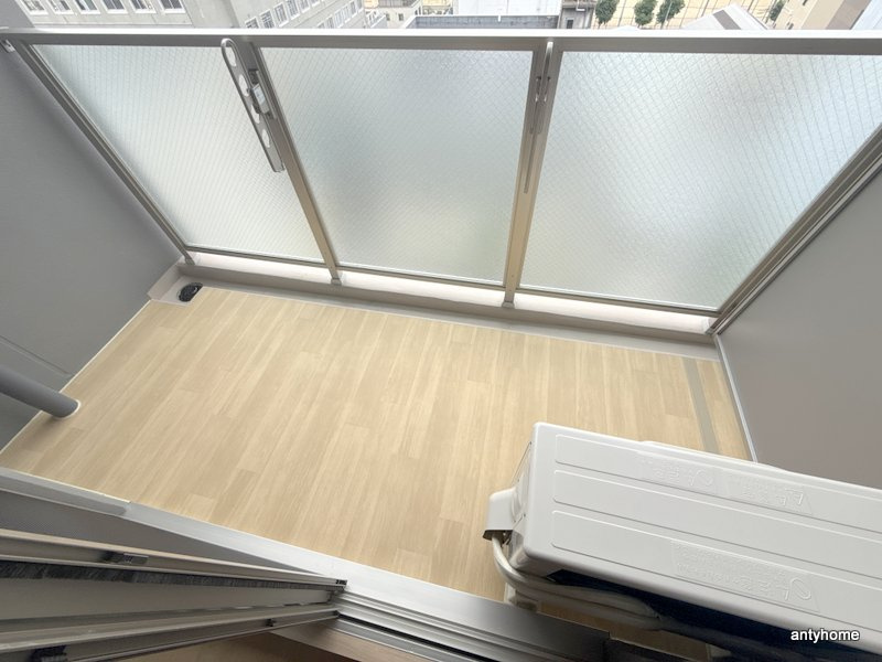 ArtizA瓦屋町Ⅱ　仲介手数料無料のバルコニー