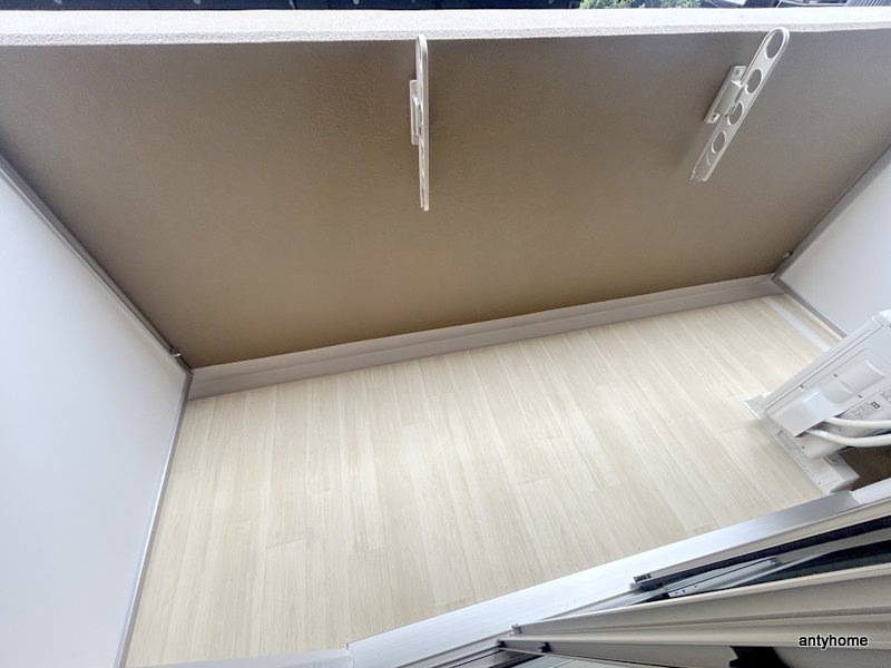 ArtizA瓦屋町Ⅱ　仲介手数料無料のバルコニー