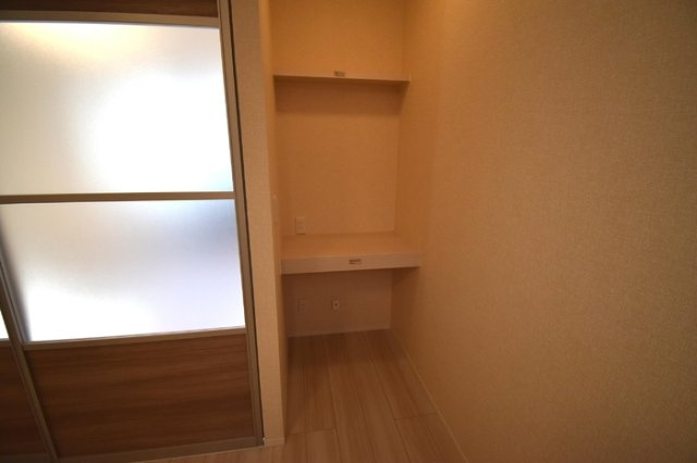 多摩市落合１丁目のアパートの収納