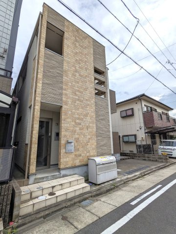 ハーモニーテラス向島町の外観